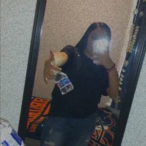 Meet your Posher, Destiny